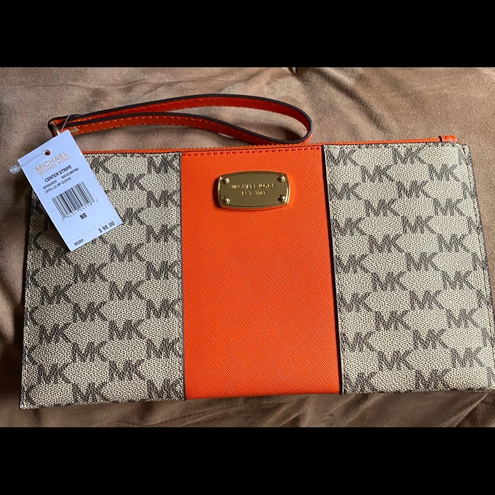 Michael Kors Zip Clutch